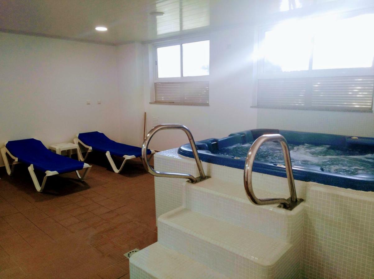 Vila Mos Лагос Екстериор снимка